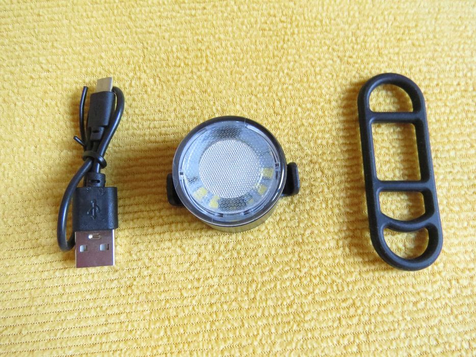 Set 2 lampi avertizare pentru bicicleta/trotineta, LED, Alb Rosu, Nou