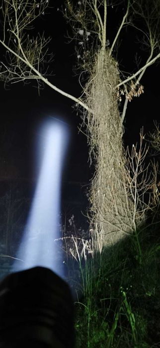 Lanterna.Convoy L21A cu led-3000Lumeni - 1300m
