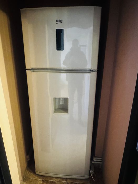 Vand combina frigorifica Beko