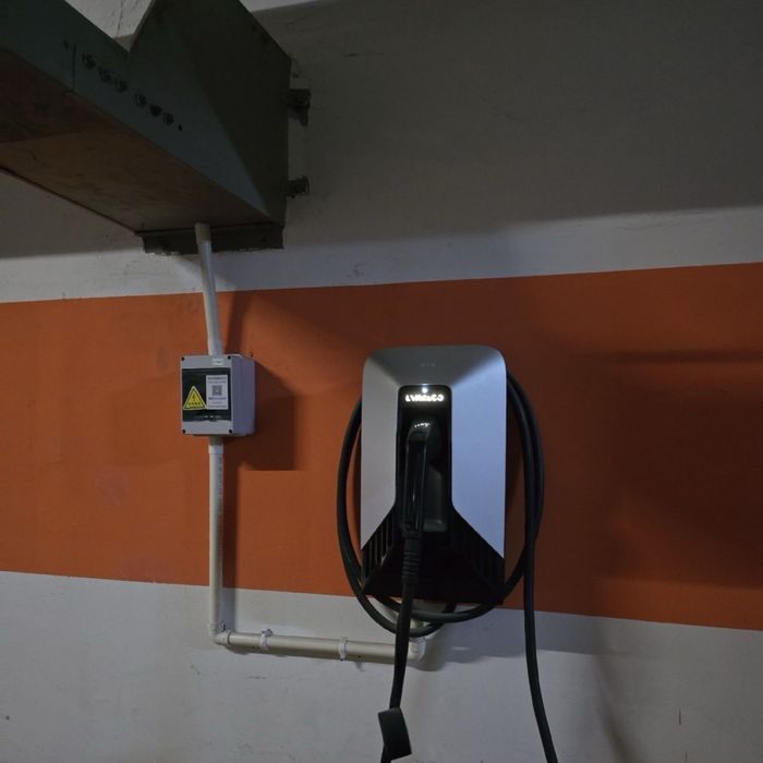 Зарядная станция 7 квт zeekr Lixiang Avatr Mersedes Bmw Byd