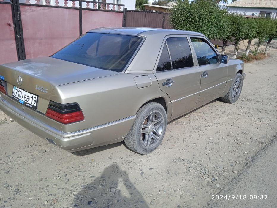 Продам мерседес ешка 230