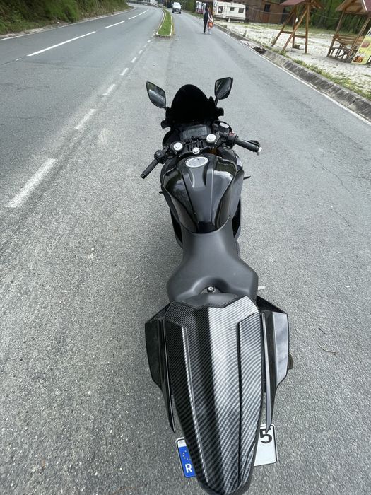 Vând Yamaha Yzf r 125 cc 2021 ,18000km