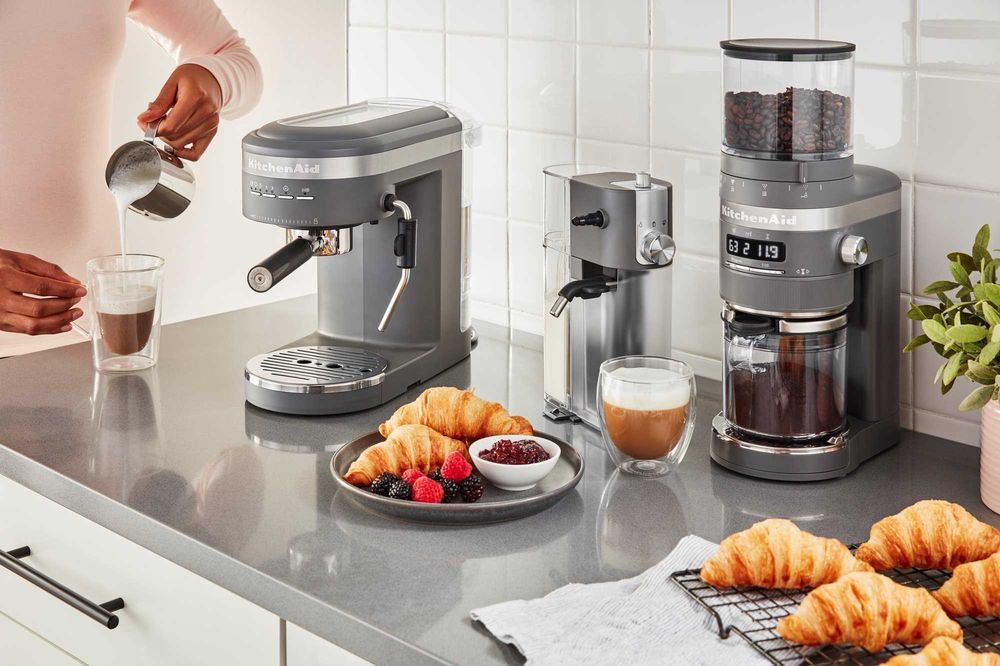 Rasnita electrica de cafea KitchenAid Artisan 150 W 70 setari macinare