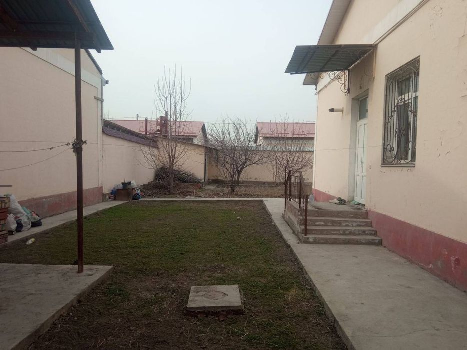 Срочно сотилади участка Сергели Янги Хаёт Намунали Уй 6соту 4хона разд