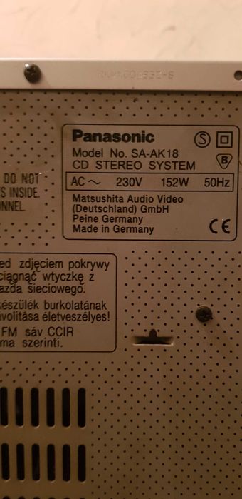 Panasonic SA-AK18 Mini HiFi CD Changer AM/FM Dual Cassette Player