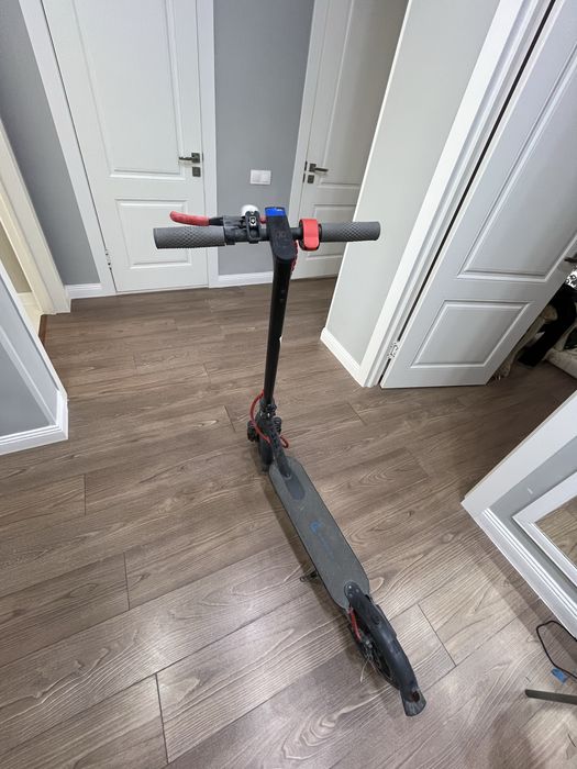 Электро самакат Куго