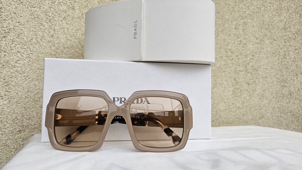 Prada слънчеви очила