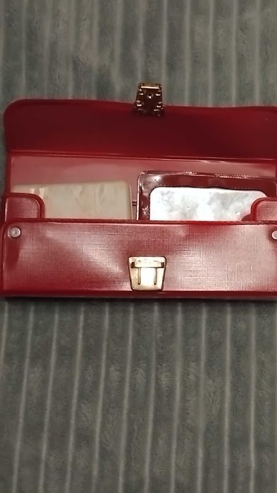 Нов ретро комплект принадлежности за дами от 1980