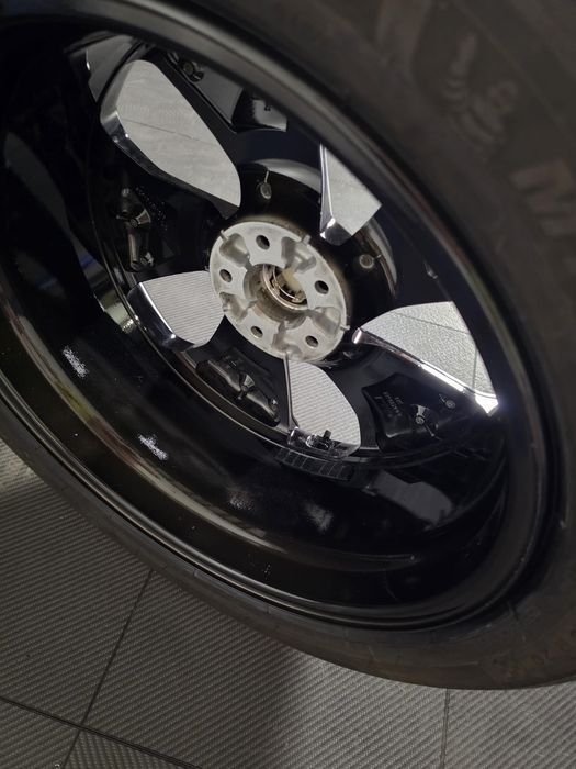 Оригинални 20" джанти Kia EV6 GT-Line + Michelin Pilot Sport EV 255/45 R20 OEM