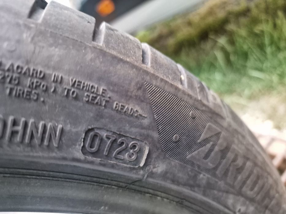 Anvelopă 255/40R19 marca Bridgestone, DOT 2023