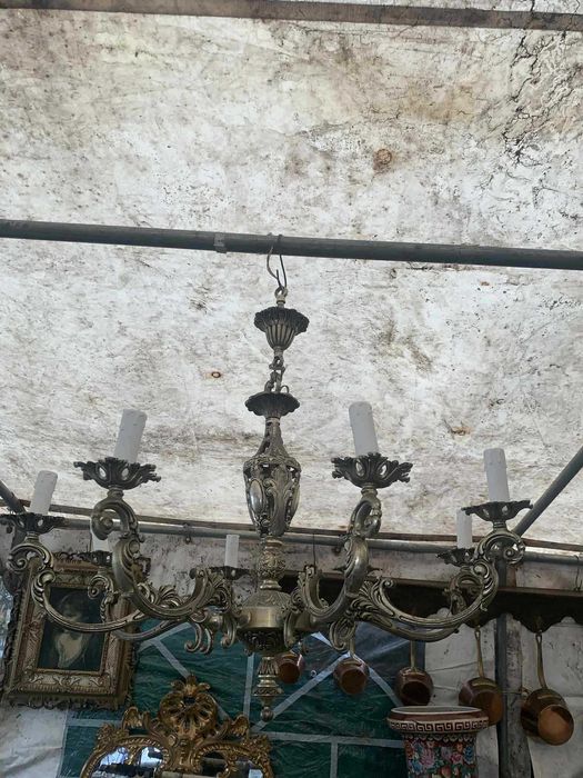 Candelabru vintage cu opt brate