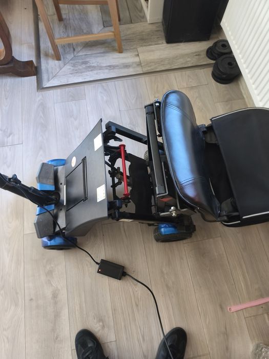 Scuter electric pliabil