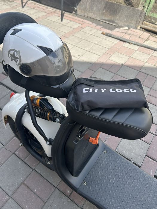 Продам электросамокат.