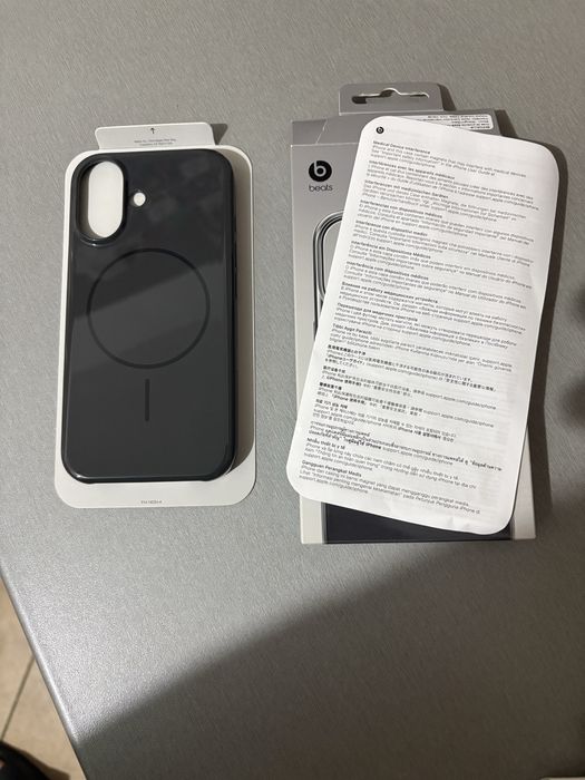Husa Beats Iphone 16 (bon istyle)