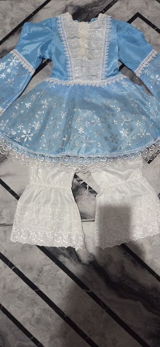 Продам костюм Мальвины!