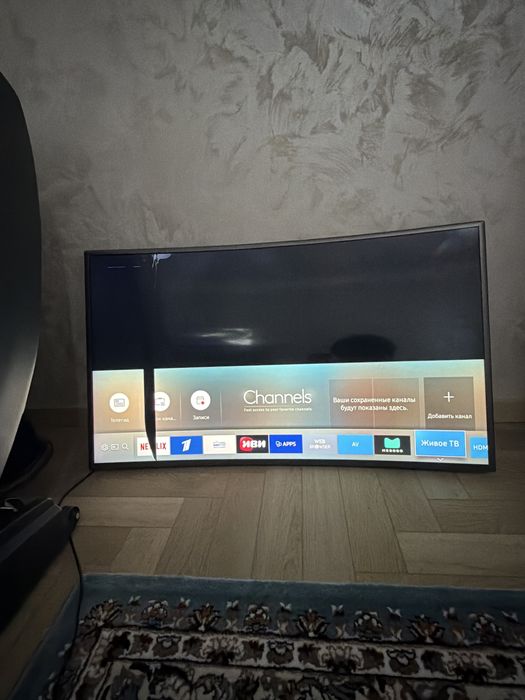 Телевизор samsung