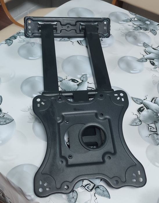 Продам кронштейн