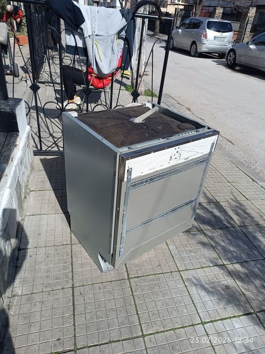 Съдомиялна за  вграждане miele