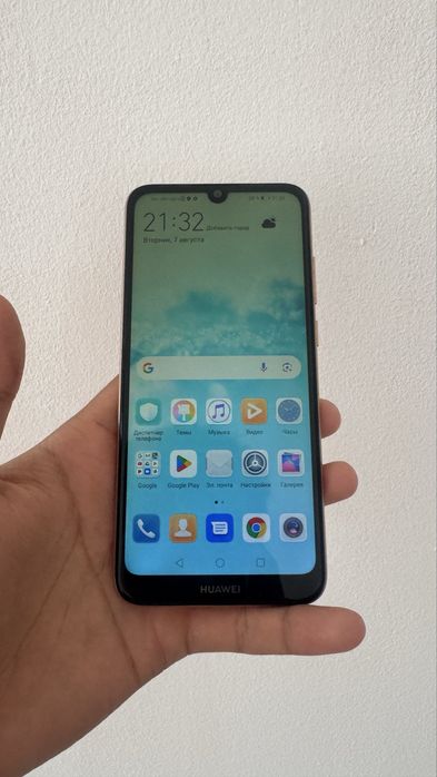 Телефон Huawei Y6 2019