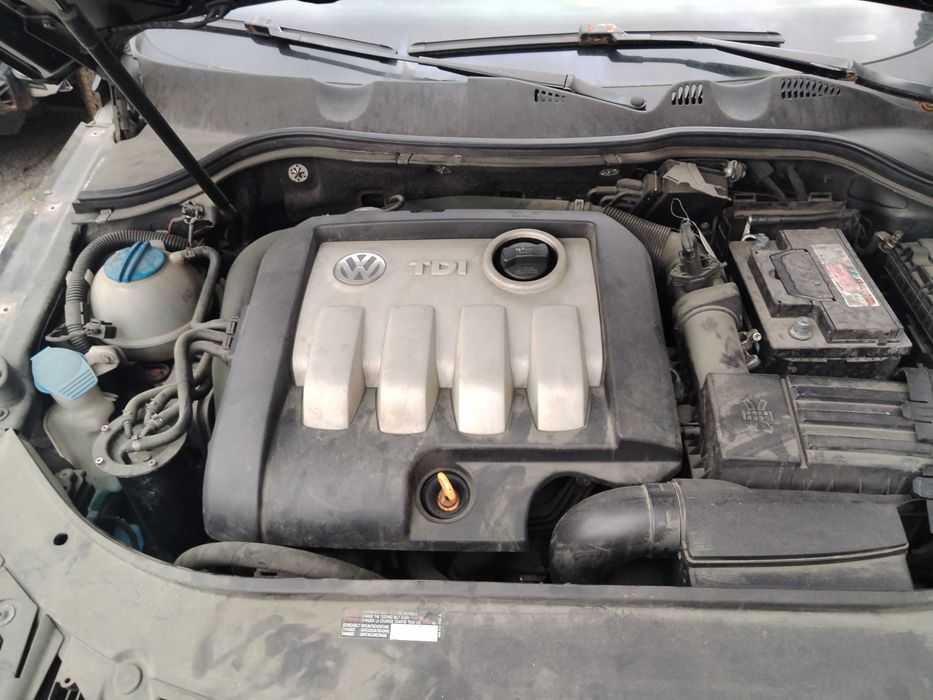 Volkswagen Passat B6 1.9TDI 105к.с. BKC на части