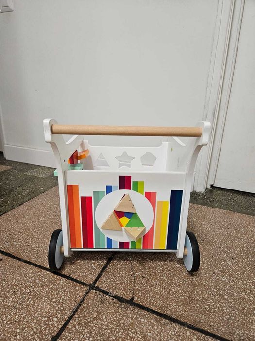 Antemergator din lemn Elefant
Antemergator din lemn Elefant