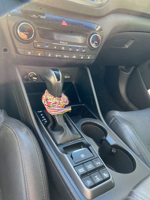 Hyundai  Tucson full option+ jante cu cauciucuri iarnă Michellin