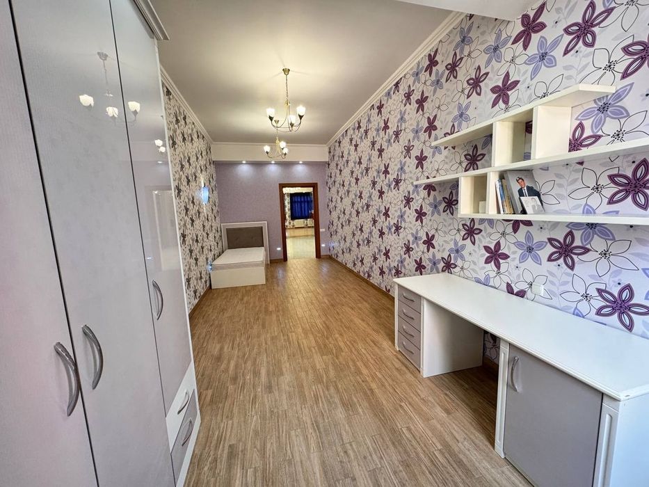 Продается 4х ком квартира в новостройке, ор-р: Госпитальный, 189м²