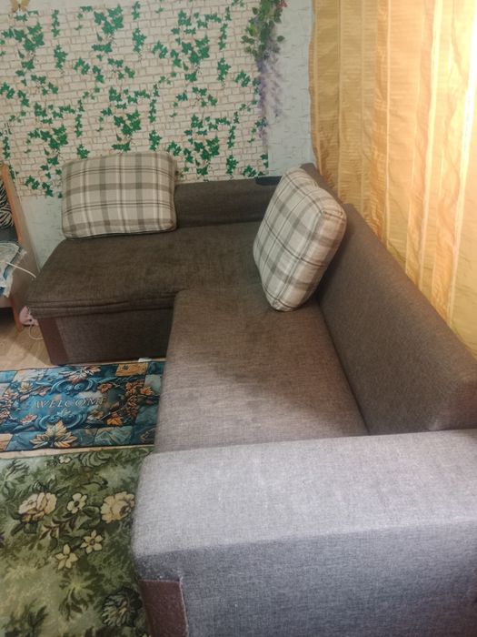 Диван угловой раздвижной