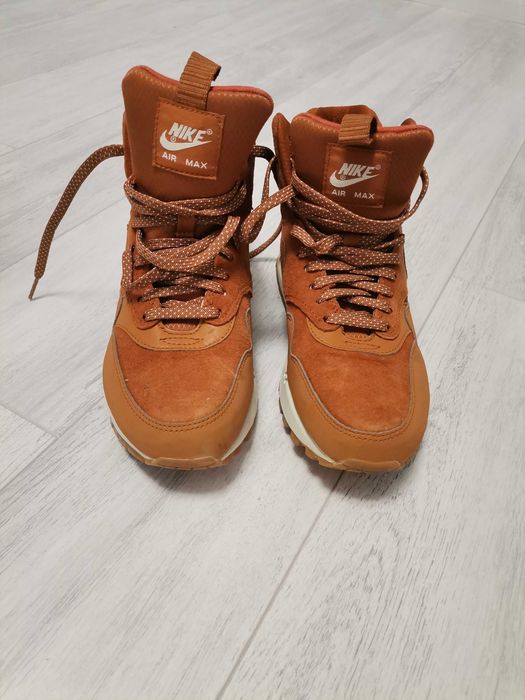 Nike WMNS AIR max 1 MID sneakrboot