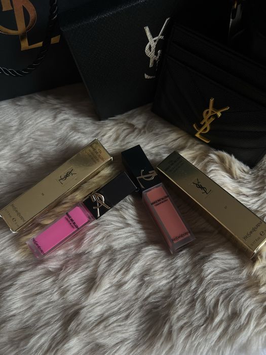Чанта и гримове ysl
