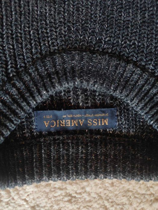 Дамски плетен пуловер Miss America