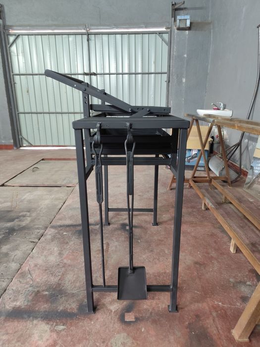 Мангал сатылады.