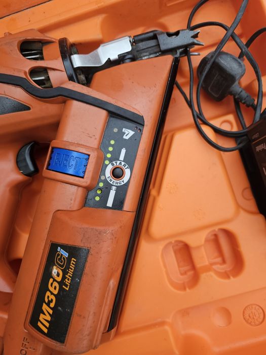 Pistol cuie paslode IM360 CI