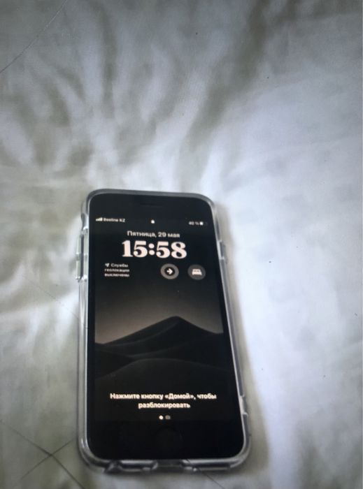 iPhone 8 идеал АКБ 99 и Redmi 9C
