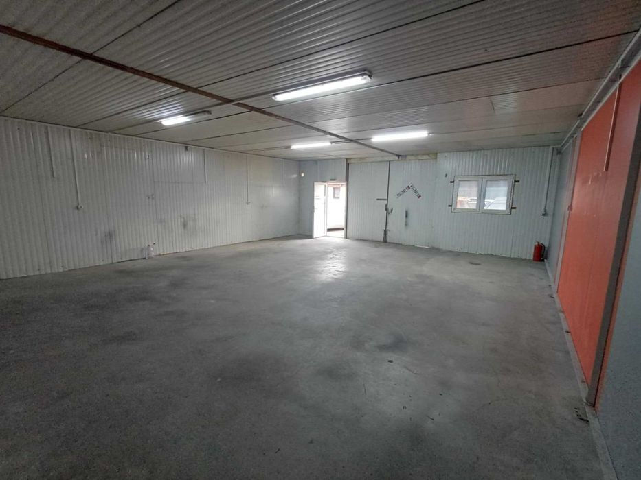 Hala de inchiriat - 80mp / 440mp - 1200 lei / 5000 lei - loc. Focsani