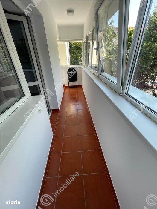 Apartament 3 camere decomandate 2 balcoane in zona centrala Sibiu
