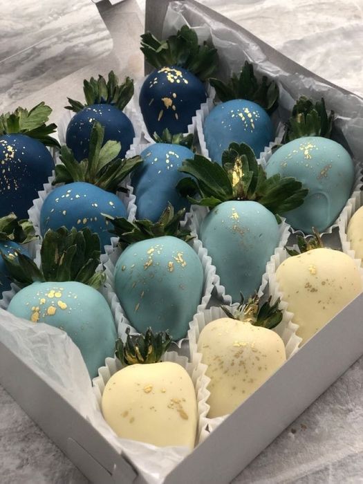 клубника в шоколаде Алматы