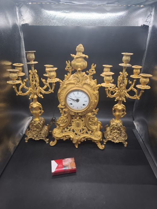 Гарнитур часы , канделябры
