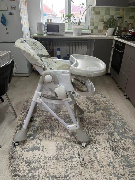 Продам детский стульчик