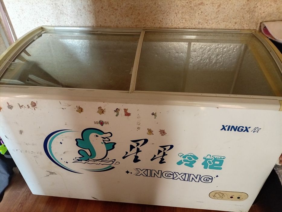 Морозильник, холодильник