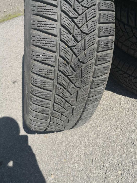 Зимни гуми 205/55/16 Dunlop DOT 2021, 4бр., цената е за 1бр.