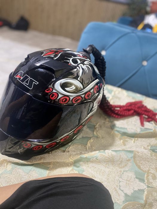 Шлем б/у продаю спочно