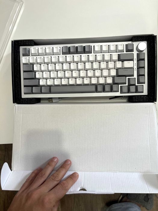 Механична Клавиатура Ajazz AK820 - Геймърска Механична Клавиатура - Червени Суитчове - Red Switches Gaming Keyboard - Чисто Нова!