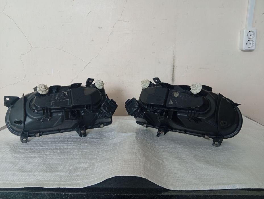 Фары Гольф 3 G4 LOOK HELLA