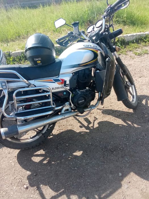 Продам мотоцикл 200 куб