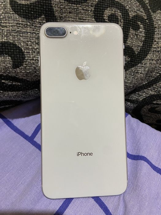 Айфон 8-плюс сатылады