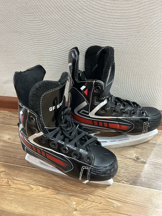 хоккейные коньки, размер 36