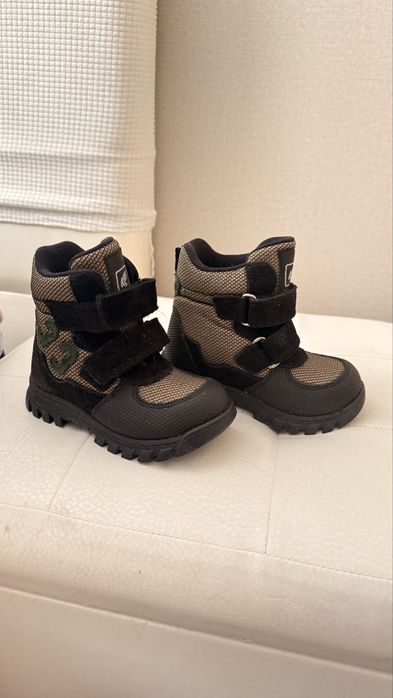 Детская обувь новая