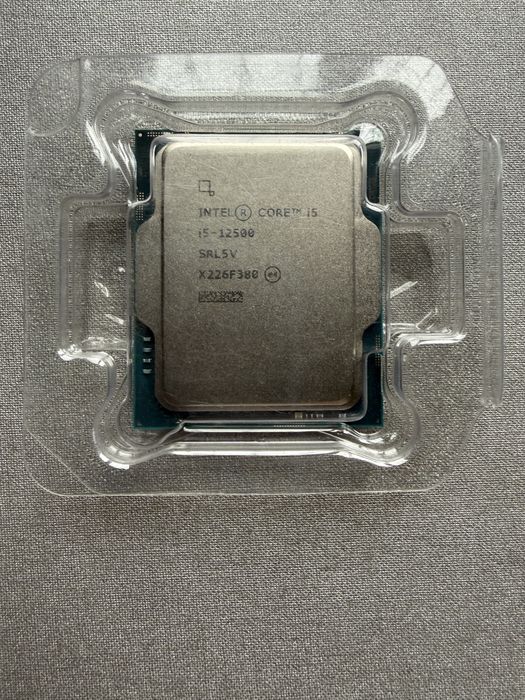 Процессор  Core i5 12500 сокет 1700