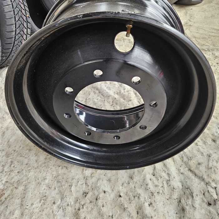 2 Нови джанти MAN/Mercedes 22.5 цола с 8 отвора 22.5x11.75 IS120 TPMS